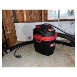 Hypertough 1 1/2 Gallon Shop Vac