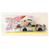 Jeff Gordon Action Racing 1:24 Scale 2000 Monte