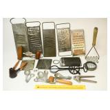 Group lot of Vintage Kitchen Utensils