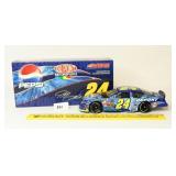 Jeff Gordon 2004 Pepsi Shards Action Racing 1:24