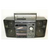 Vintage Emerson Boom Box; does work, but playback