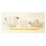 Vintage Glass Juicer, 1 cup measuring cup & 4 cup