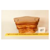 Longaberger Star Basket w/ wooden lid, liner &