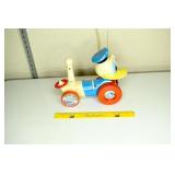 Vintage Donald Duck Pull Toy; Illco