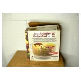 Snack Master Jr. Food Dehydrator, has been used.