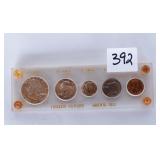 A 1960 proof coin set
