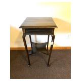 Small table - Measures Approx. 30 inches tall x