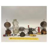 Some vintage wooden handled kitchen utensils, a