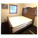 Antique oak bed full size - mattress and box