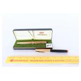 A vintage cross pen. 12 karat gold filled. Also