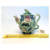 Teapot & Cup in Frog Pattern - Appears