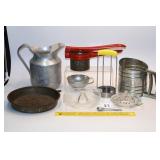 Group lot of vintage kitchenware