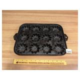 Griswold Cast Iron Muffin pan
