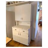Wooden Kitchen Cabinet