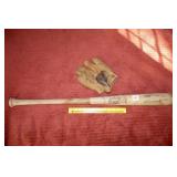 Vintage Louisville Slugger baseball bat (has