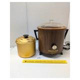 Vintage Rival Crock Pot w/ Bread