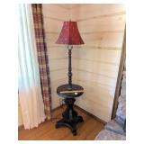Vintage Lamp w/ wooden base
