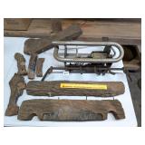 Gas faux log fireplace set, untested