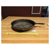 Cast Iron Lodge Skillet