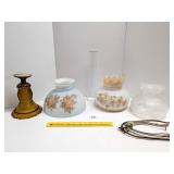 Group lot of lamp shades & parts     Located in