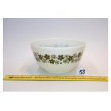 Vintage Pyrex Spring Blossom Green 1 1/2 Qt