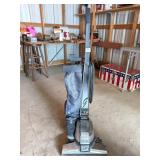 Kirby G4 Upright Vacuum, untested      Located in