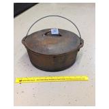 Lodge Cast Iron Dutch Oven