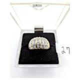 10K Gold & Diamond Ring 6.0g Total Ring Weight -
