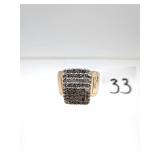 10K Gold & Diamond Ring 7.5g Total Ring Weight -