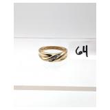 10K Gold Ring with Diamond Chips - 2.8g Total