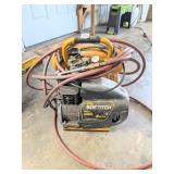 Bostitch 4 Gallon Air Compressor with Hose -