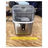 Cowsar Ice Maker