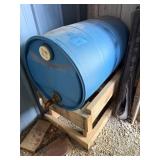 30 Gallon Barrel w/ wooden stand