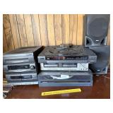 Group lot of vintage electronics: Soundesign