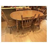 Oak Dining Room Table w/ (6) Chairs; does have a