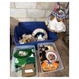 (3) Totes of Holiday Dï¿½cor