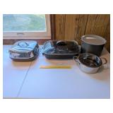 Presto Foldaway Electric Skillet & cookware