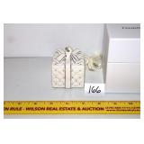 Ceramic Pandora Gift Box Ornament, does not