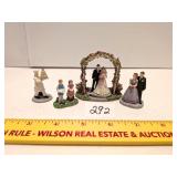 Hawthorne Village Wedding Accessories