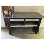 Work Bench with Vise