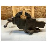 Bench Vise