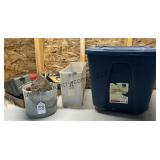 Mixed Hardware and Tote