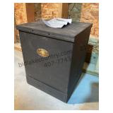 Backyard Classic Smoke Cube