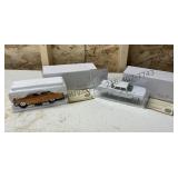 2 - 1/32 Scale Models Lot 23