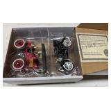 2 - 1/32 scale Models Lot 14