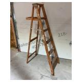 Wood 6 Foot Step Ladder