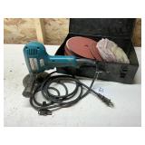 Makita 125mm Disc Sander