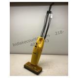 Eureka Easy Clean 2 Mini Vac