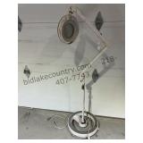 Magnifier/Lamp on Rolling Stand