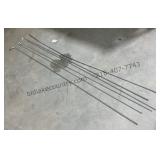 6 Pieces of Threaded Rod